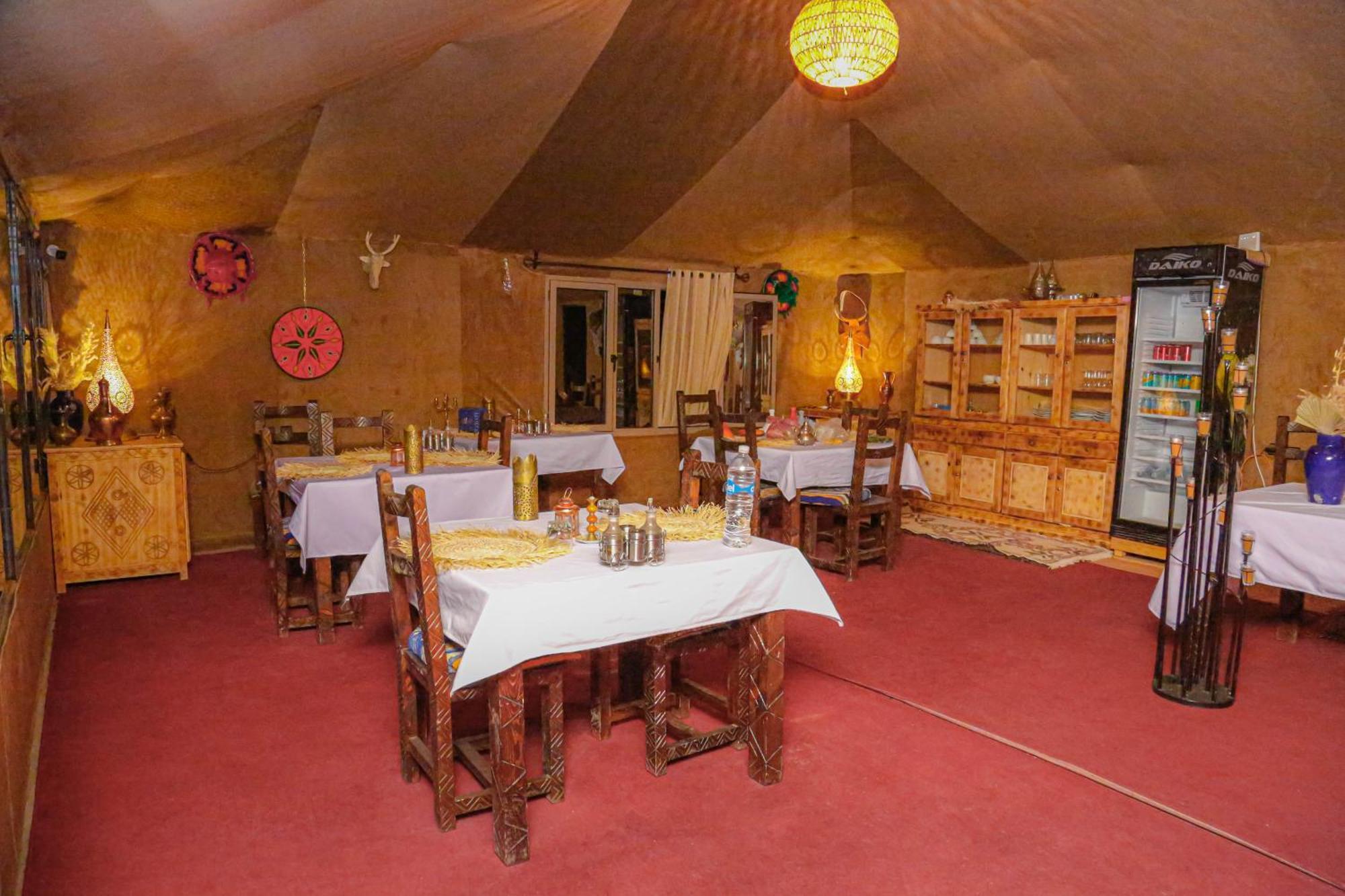 Nizar Luxury Tent Merzouga Buitenkant foto